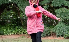 公交车后车座的疯狂的做细节阅读